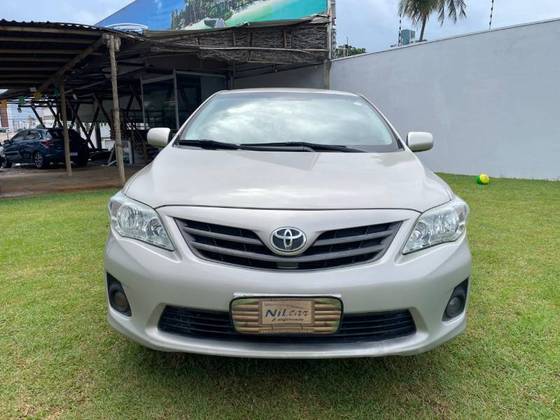TOYOTA COROLLA 1.8 GLI 16V FLEX 4P AUTOMÁTICO TOYOTA COROLLA 1.8 GLI 16V FLEX 4P AUTOMÁTICO